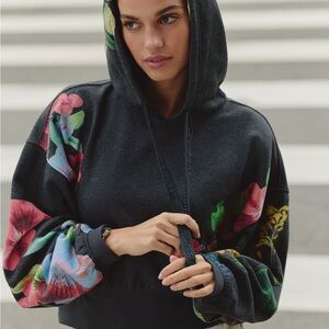 Daily Practice Cropped Hoodie